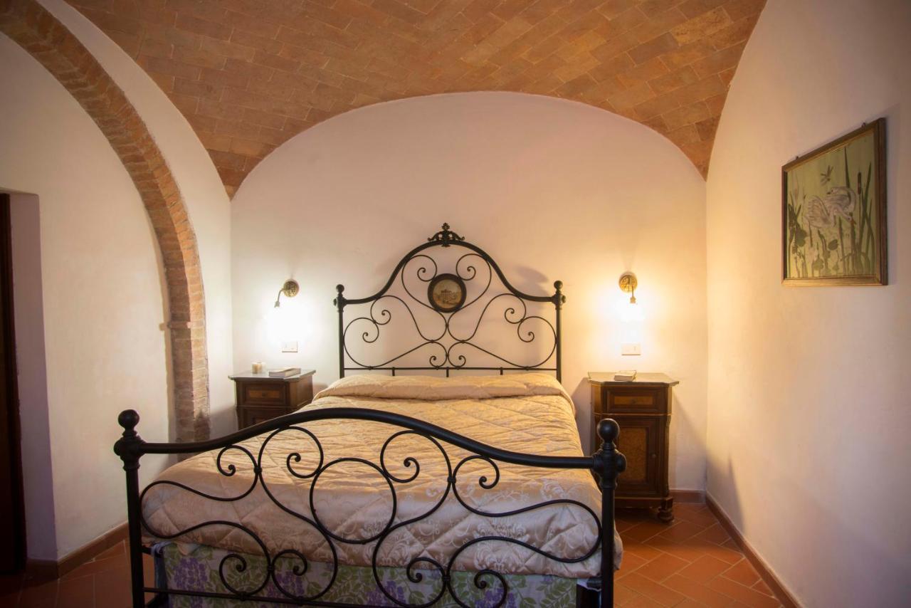 Agriturismo Poggiarellino - Montalcino Bagian luar foto