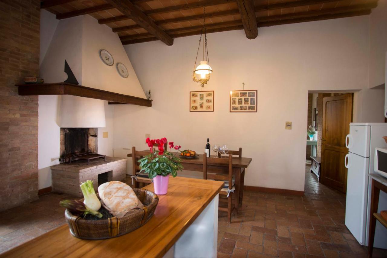 Agriturismo Poggiarellino - Montalcino Bagian luar foto
